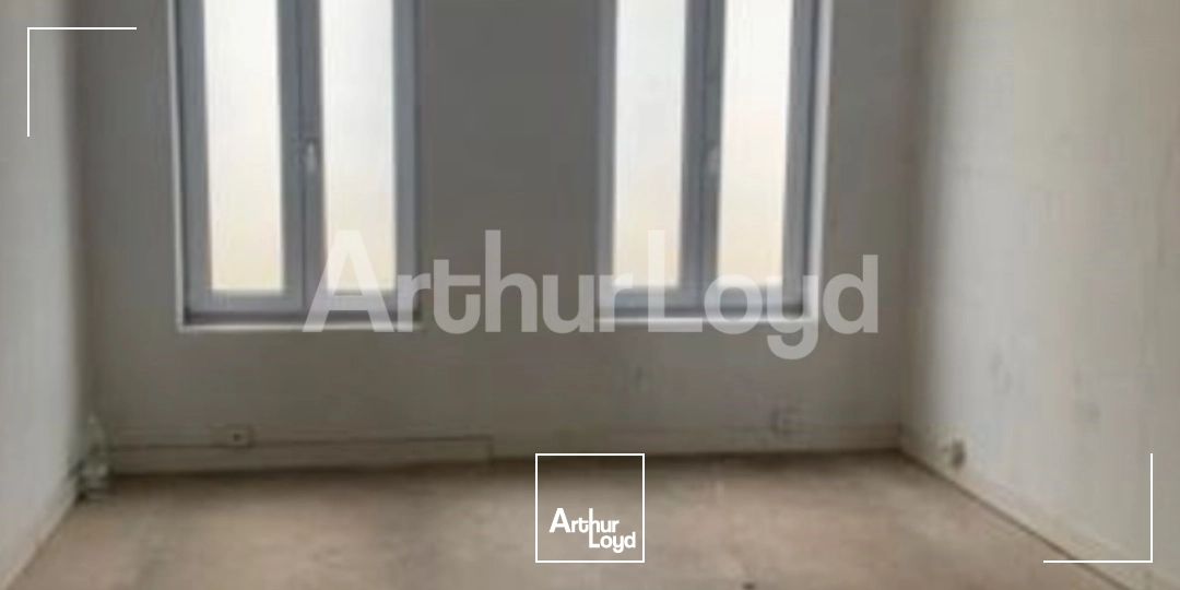 Locaux commerciaux - Location - ARRAS - 62000 - 50-50 - 7839776