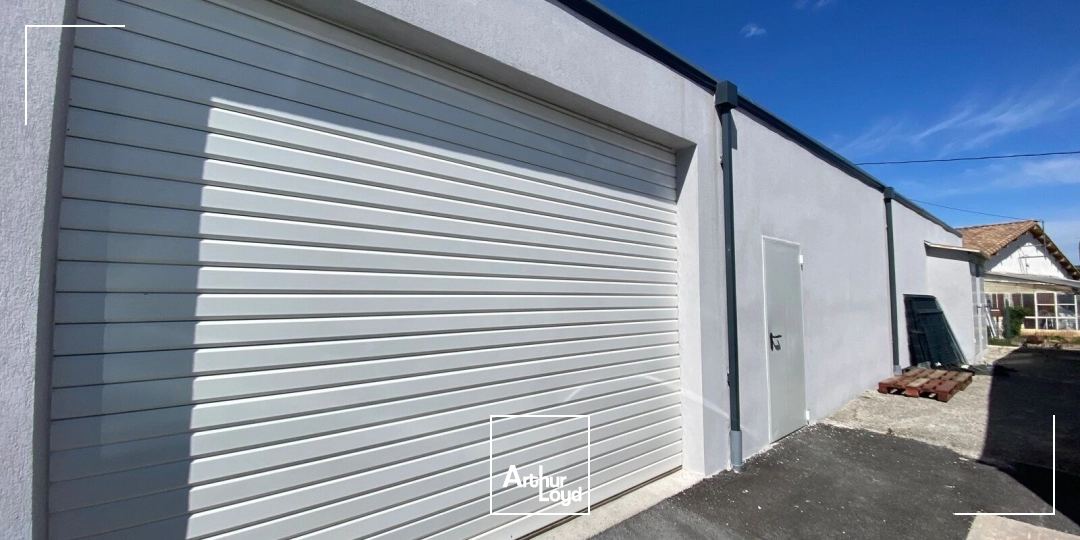 Locaux d'activité & Entrepôts - Location - SALON DE PROVENCE - 13300 - 200-200 - 7850531