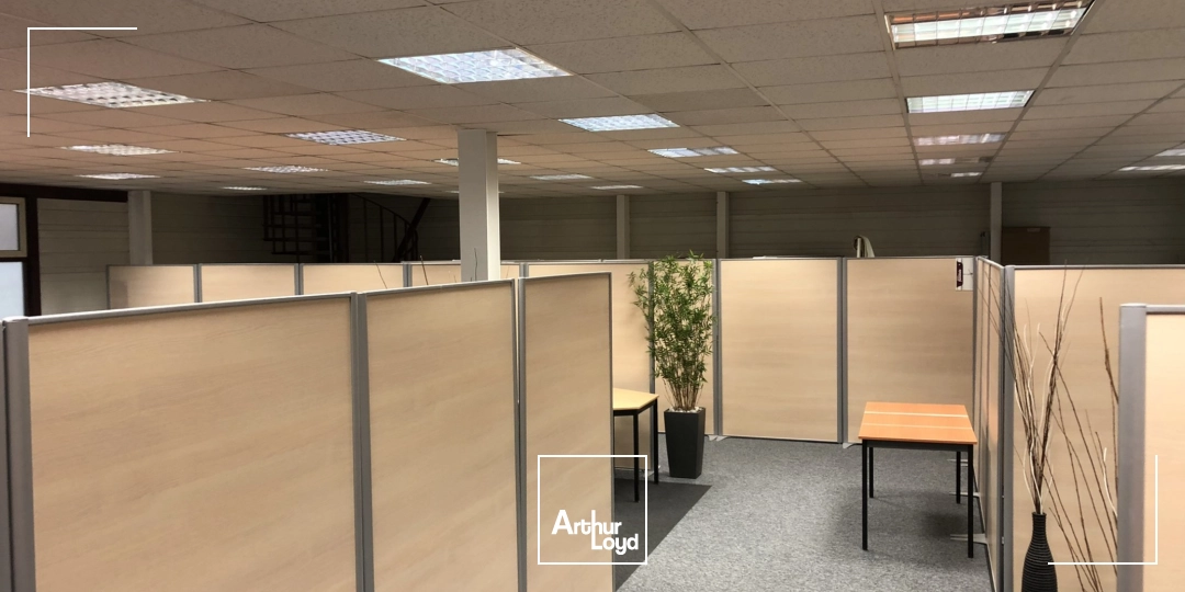 Locaux d'activité & Entrepôts - Location - GOUSSAINVILLE - 95190 - 1933-1933 - 7850986