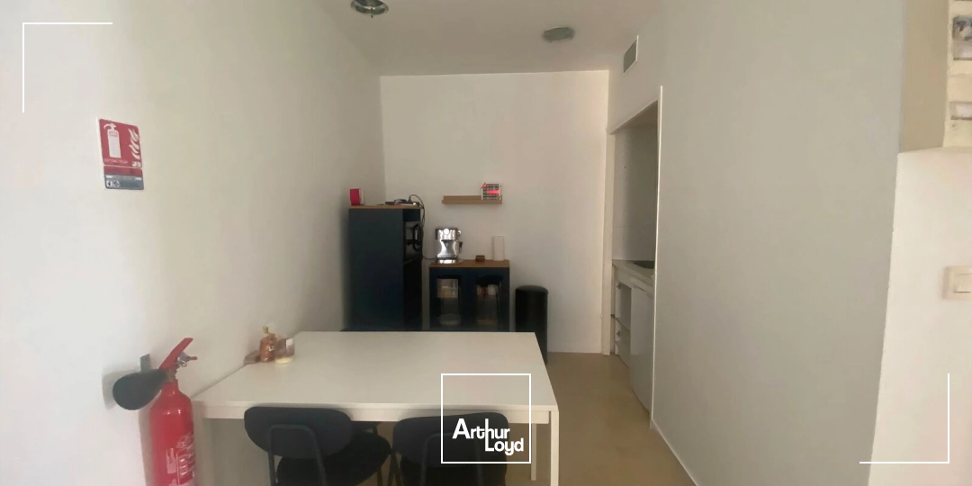 Bureaux - Location - MARSEILLE - 13006 - 70-70 - 7851019