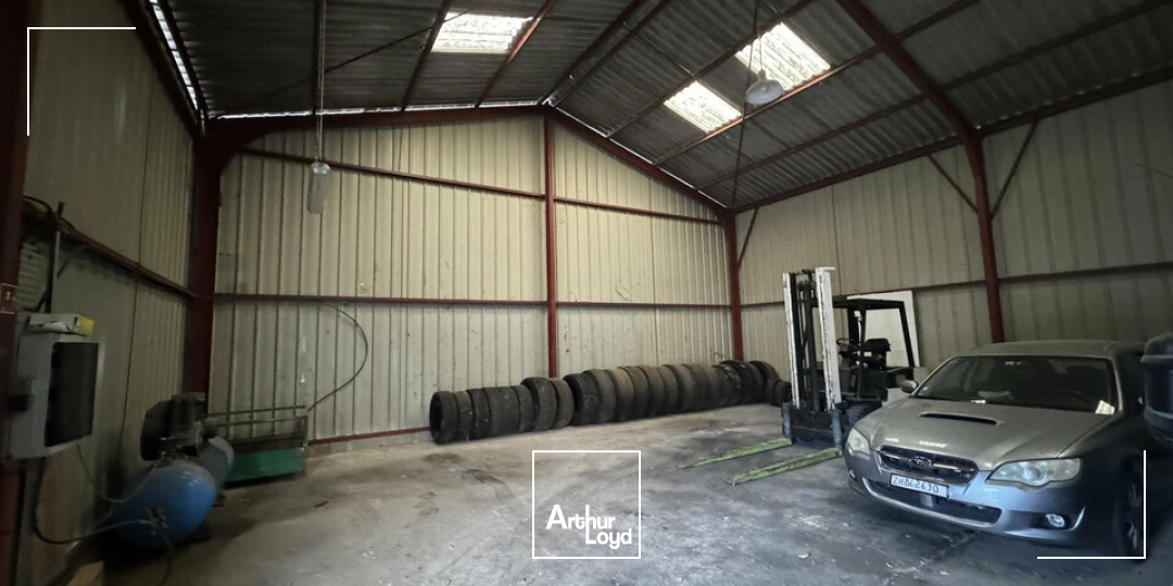 Locaux d'activité & Entrepôts - Vente - ORANGE - 84100 - 524-524 - 7857023