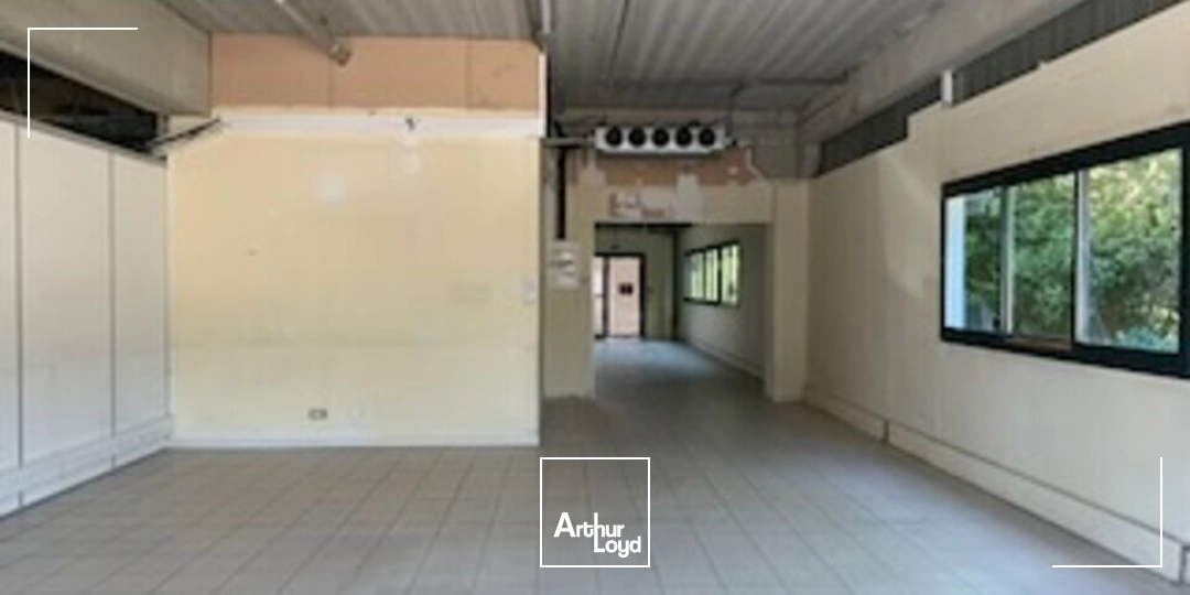 Bureaux - Location - ENTRAIGUES SUR LA SORGUE - 84320 - 280-451 - 7857817