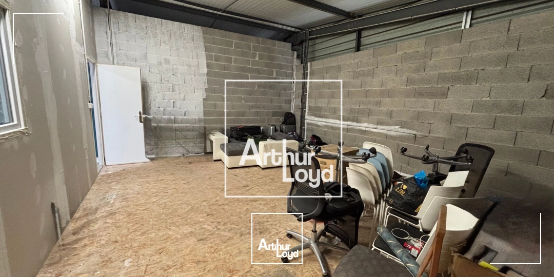 Locaux d'activité & Entrepôts - Location - MONTFERRIER SUR LEZ - 34980 - 120-120 - 7858686