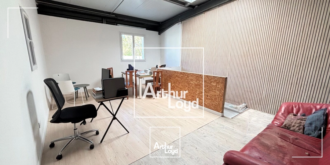 Locaux d'activité & Entrepôts - Location - MONTFERRIER SUR LEZ - 34980 - 120-120 - 7858687
