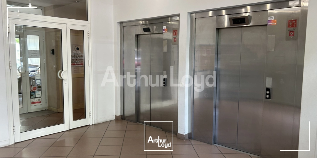 Bureaux - Vente - LILLE - 59000 - 527.4-1100.7 - 7859136