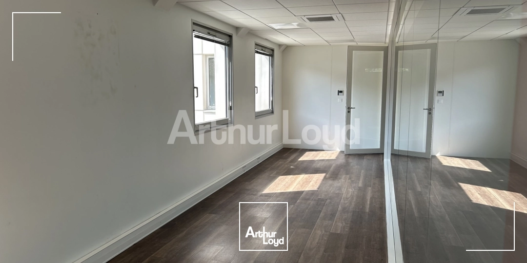 Bureaux - Vente - LILLE - 59000 - 527.4-1100.7 - 7859138