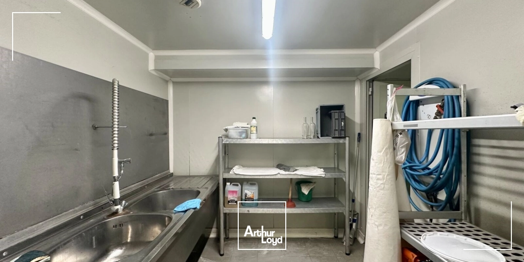 Locaux d'activité & Entrepôts - Location - AIX EN PROVENCE - 13290 - 494-494 - 7860949