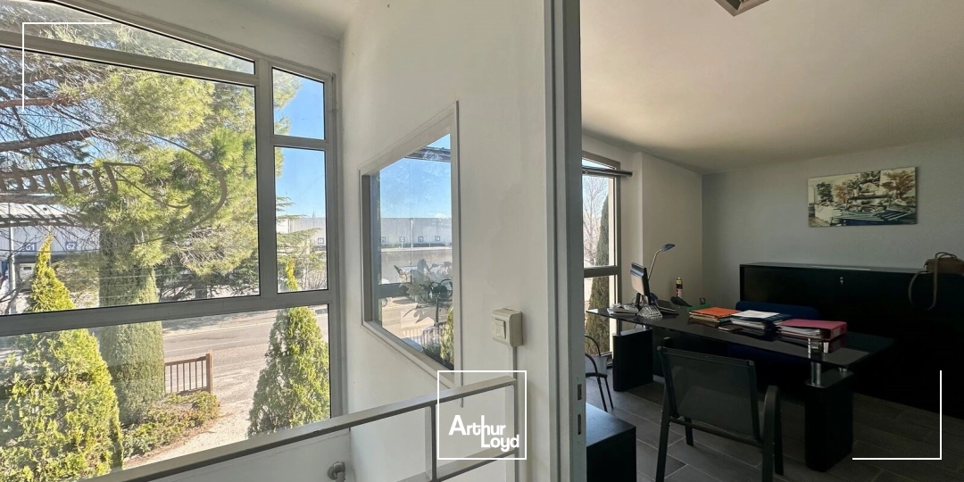 Locaux d'activité & Entrepôts - Location - AIX EN PROVENCE - 13290 - 494-494 - 7860952