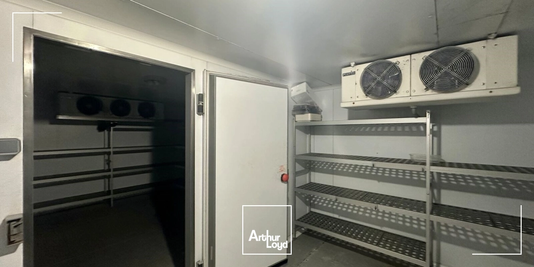 Locaux d'activité & Entrepôts - Location - AIX EN PROVENCE - 13290 - 494-494 - 7860951