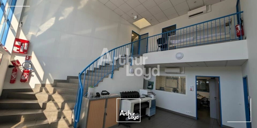 Locaux d'activité & Entrepôts - Location - LE RHEU - 35650 - 1110-1110 - 7867959