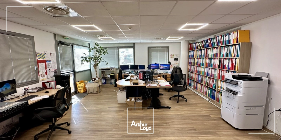 Bureaux - Location - AIX EN PROVENCE - 13100 - 119.97-254.37 - 7868168