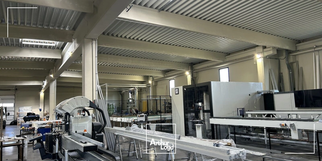 Locaux d'activité & Entrepôts - Location - SAINT ESTEVE JANSON - 13610 - 1550-1550 - 7868812