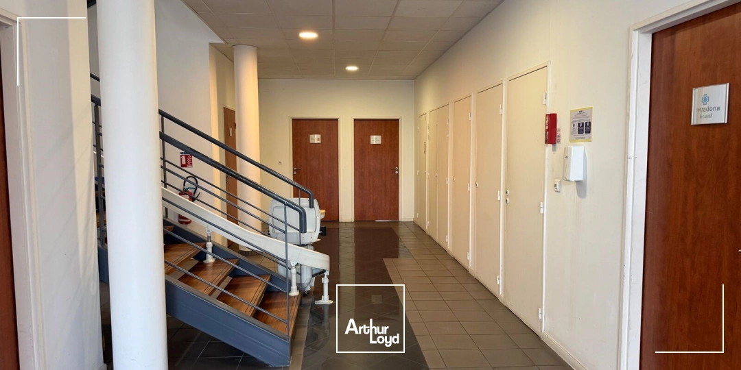 Bureaux - Location - ROUSSET - 13790 - 164-164 - 7869366