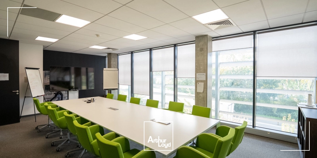Locaux d'activité & Entrepôts - Location - AIX EN PROVENCE - 13290 - 7461.7-7461.7 - 7869371