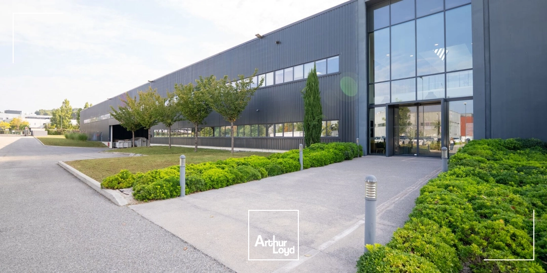 Locaux d'activité & Entrepôts - Location - AIX EN PROVENCE - 13290 - 7461.7-7461.7 - 7869369