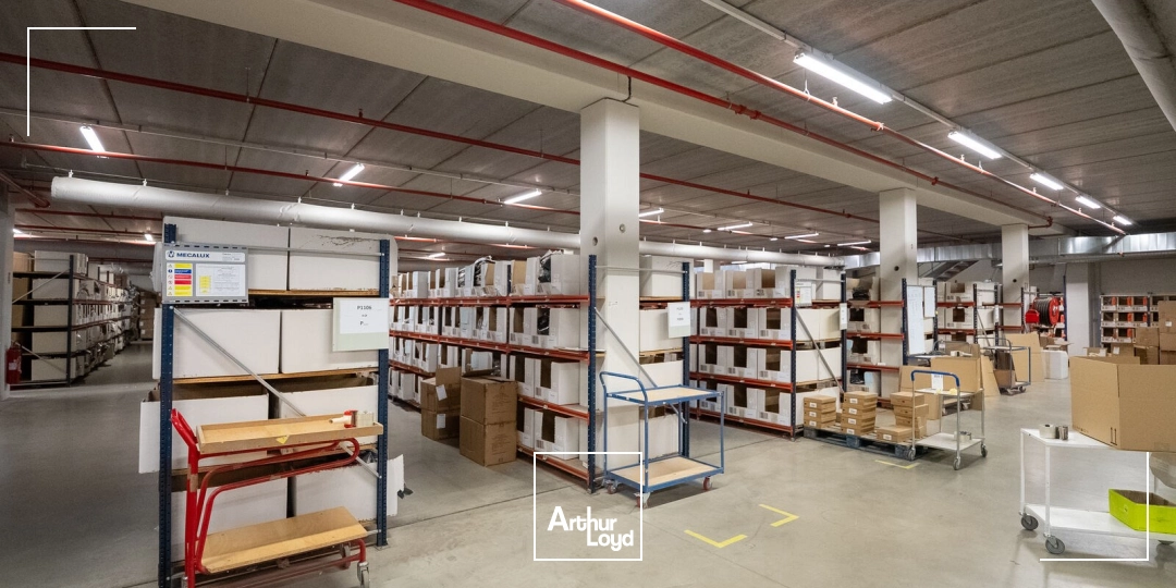 Locaux d'activité & Entrepôts - Location - AIX EN PROVENCE - 13290 - 7461.7-7461.7 - 7869375