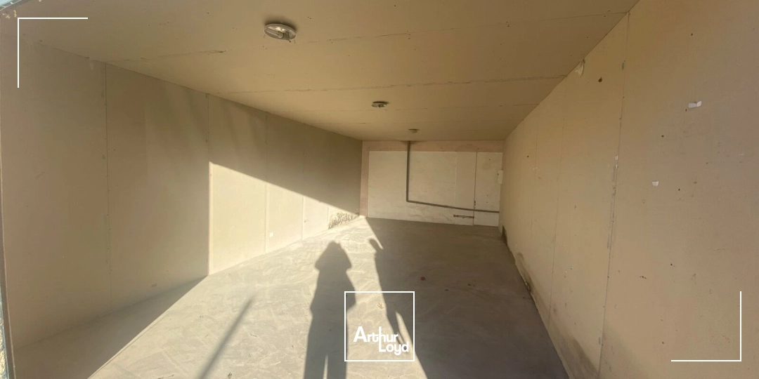 Locaux d'activité & Entrepôts - Location - EYGUIERES - 13430 - 39-39 - 7869689