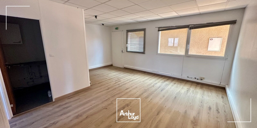 Bureaux - Location - VITROLLES - 13127 - 40-40 - 7869696