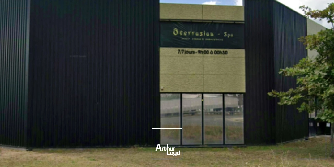 Locaux commerciaux - Location - PESSAC - 33600 - 93-303 - 7869972