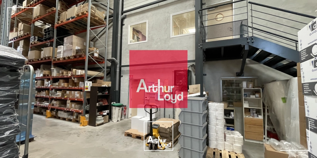 Locaux d'activité & Entrepôts - Vente - LE VERSOUD - 38420 - 620.73-620.73 - 7870447