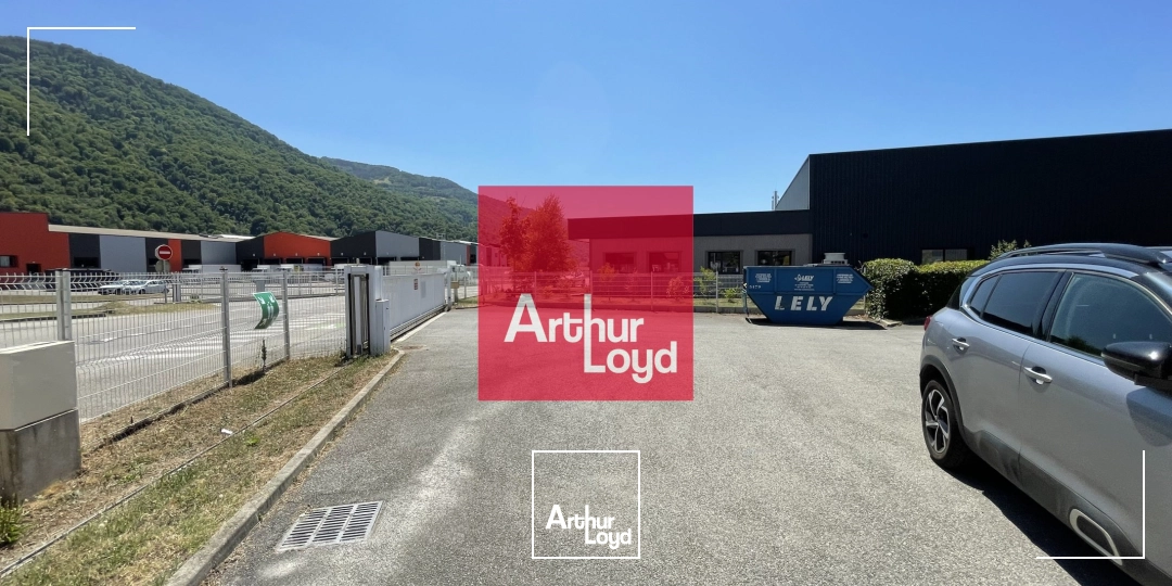 Locaux d'activité & Entrepôts - Vente - LE VERSOUD - 38420 - 620.73-620.73 - 7870446