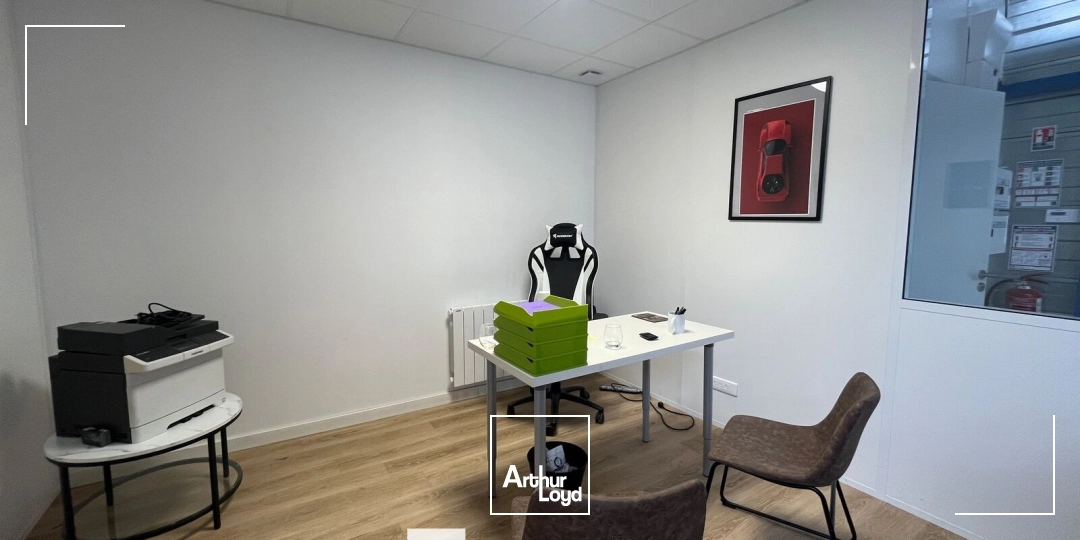 Locaux d'activité & Entrepôts - Location - FLEURIEUX SUR L'ARBRESLE - 69210 - 300-300 - 7876130
