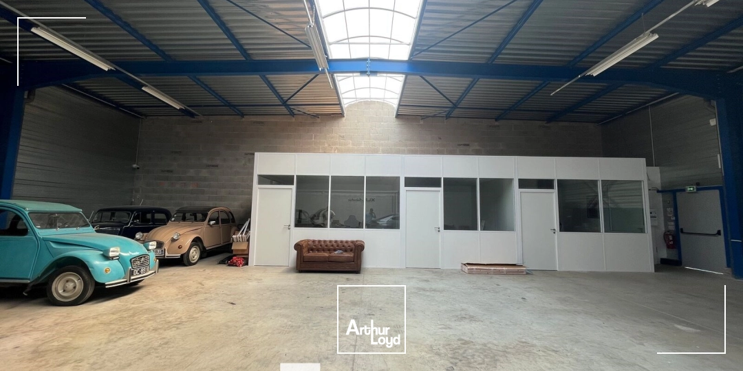 Locaux d'activité & Entrepôts - Location - FLEURIEUX SUR L'ARBRESLE - 69210 - 300-300 - 7876128