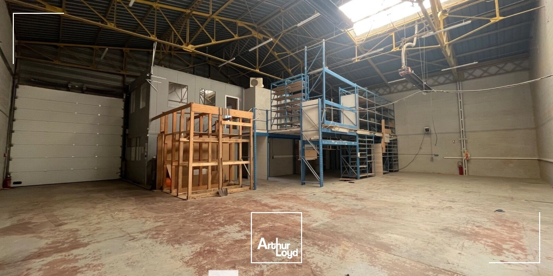 Locaux d'activité & Entrepôts - Location - VILLEURBANNE - 69100 - 416-416 - 7876138