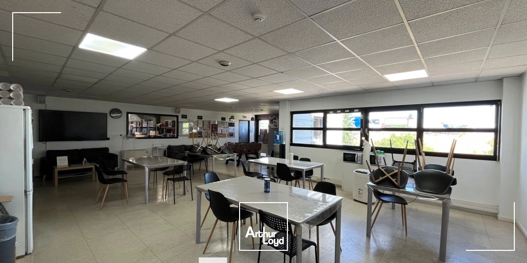 Locaux d'activité & Entrepôts - Location - CHASSIEU - 69680 - 2600-2600 - 7876276