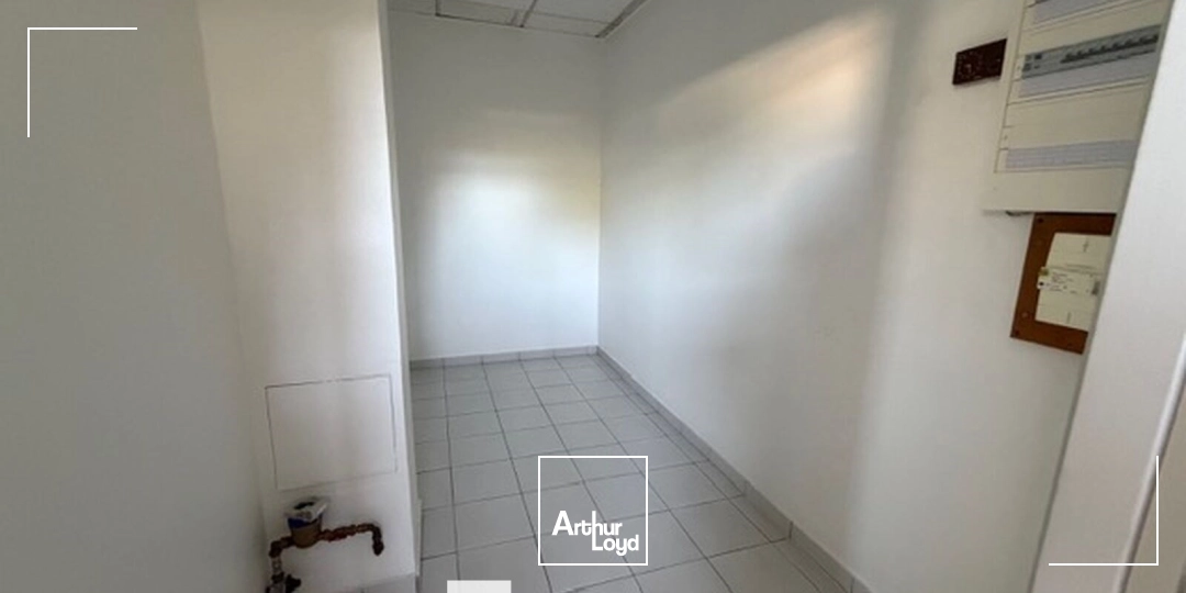 Locaux commerciaux - Location - LYON - 69003 - 138.9-306.15 - 7876312
