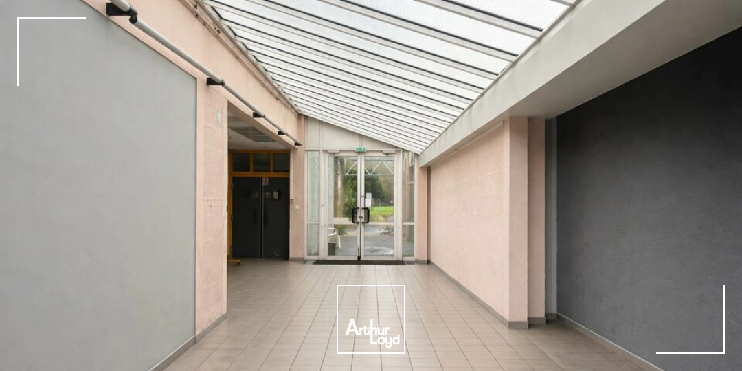 Locaux d'activité & Entrepôts - Vente - AIZENAY - 85190 - 23091-23091 - 7877440