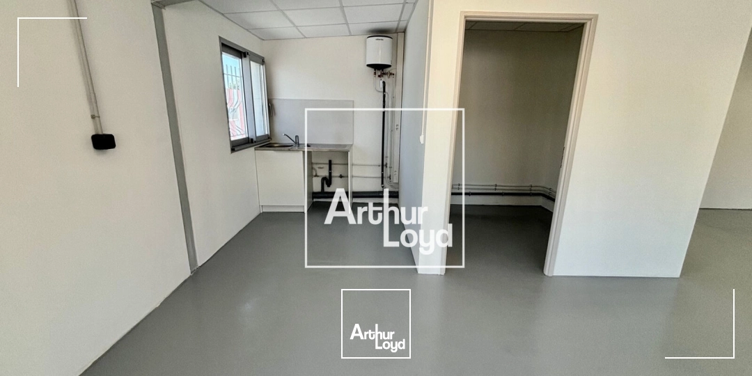 Locaux d'activité & Entrepôts - Location - SAINT JEAN DE VEDAS - 34430 - 140-140 - 7878475