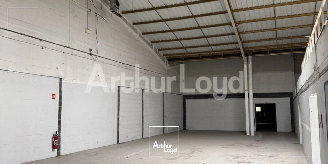 Locaux d'activité & Entrepôts - Location - MARCQ EN BAROEUL - 59700 - 522-1597 - 7880281