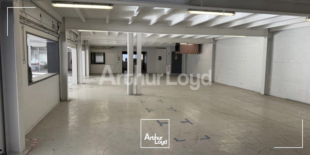 Locaux d'activité & Entrepôts - Location - MARCQ EN BAROEUL - 59700 - 522-1597 - 7880279