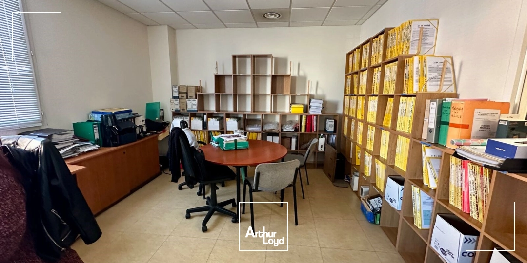 Bureaux - Location - SAINT CANNAT - 13760 - 220-220 - 7890207