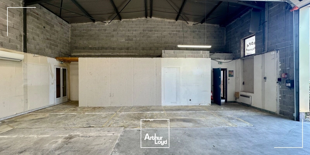 Locaux d'activité & Entrepôts - Location - VITROLLES - 13127 - 86-86 - 7890211