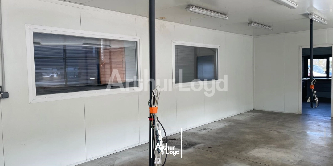 Locaux d'activité & Entrepôts - Location - LEULINGHEM - 62500 - 640-640 - 7893612