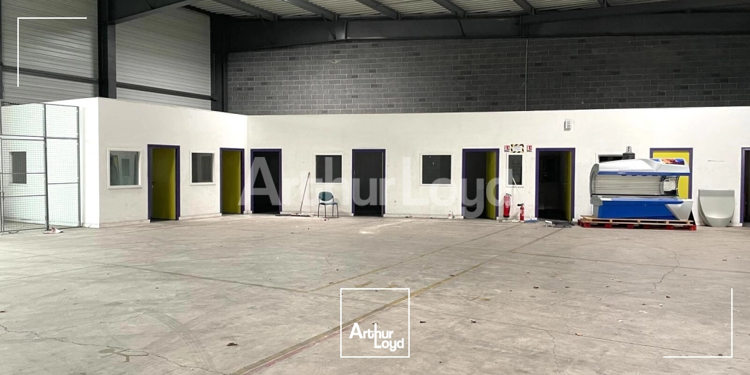Locaux d'activité & Entrepôts - Location - COQUELLES - 62231 - 560-1168 - 7894011