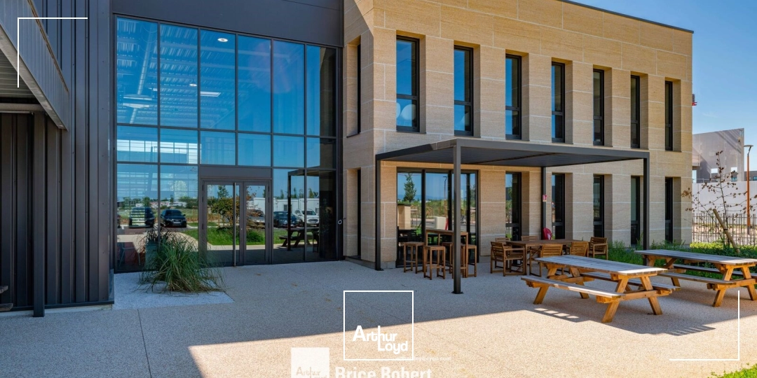 Locaux d'activité & Entrepôts - Location - GENAS - 69740 - 3741.8-3741.8 - 7896655