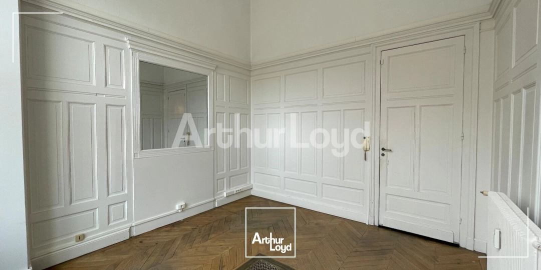 Bureaux - Location - LILLE - 59800 - 47.1-47.1 - 7897621