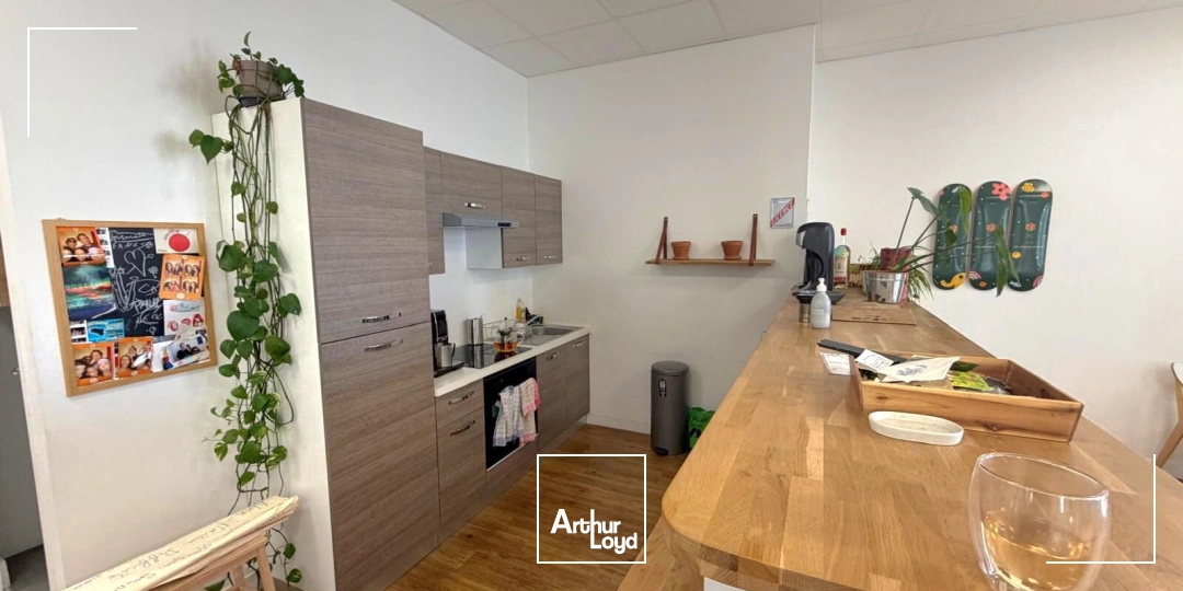 Bureaux - Location - MARSEILLE - 13001 - 135-135 - 7904502