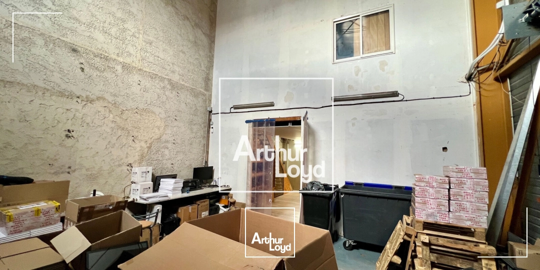 Locaux d'activité & Entrepôts - Location - MAUGUIO - 34130 - 209-209 - 7905100