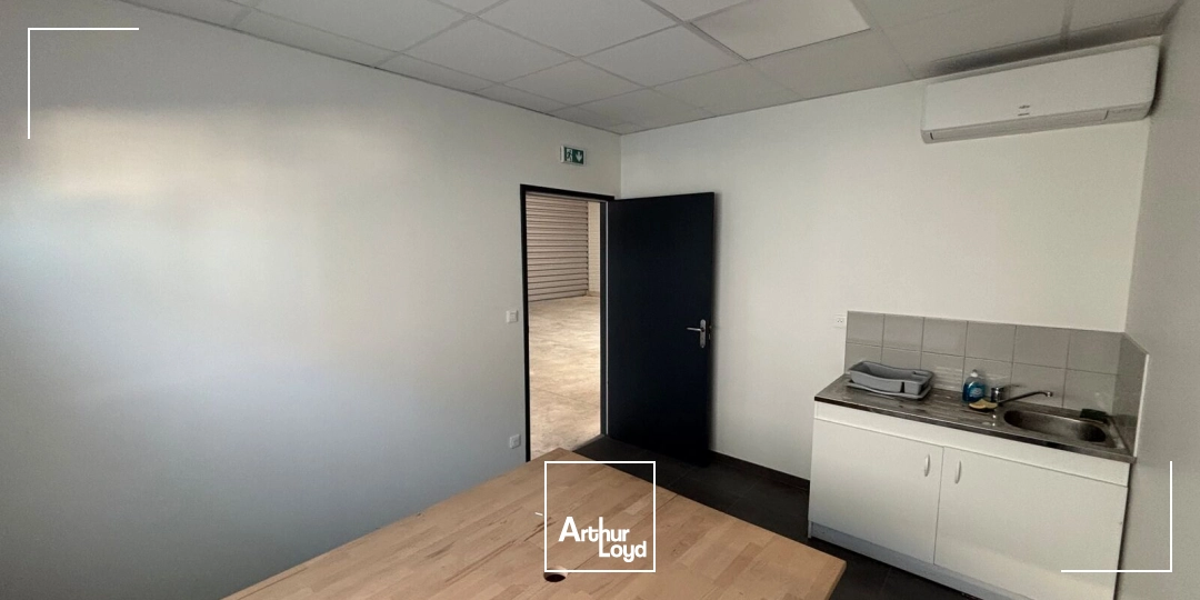 Locaux d'activité & Entrepôts - Location - AUDENGE - 33980 - 150-300 - 7905188