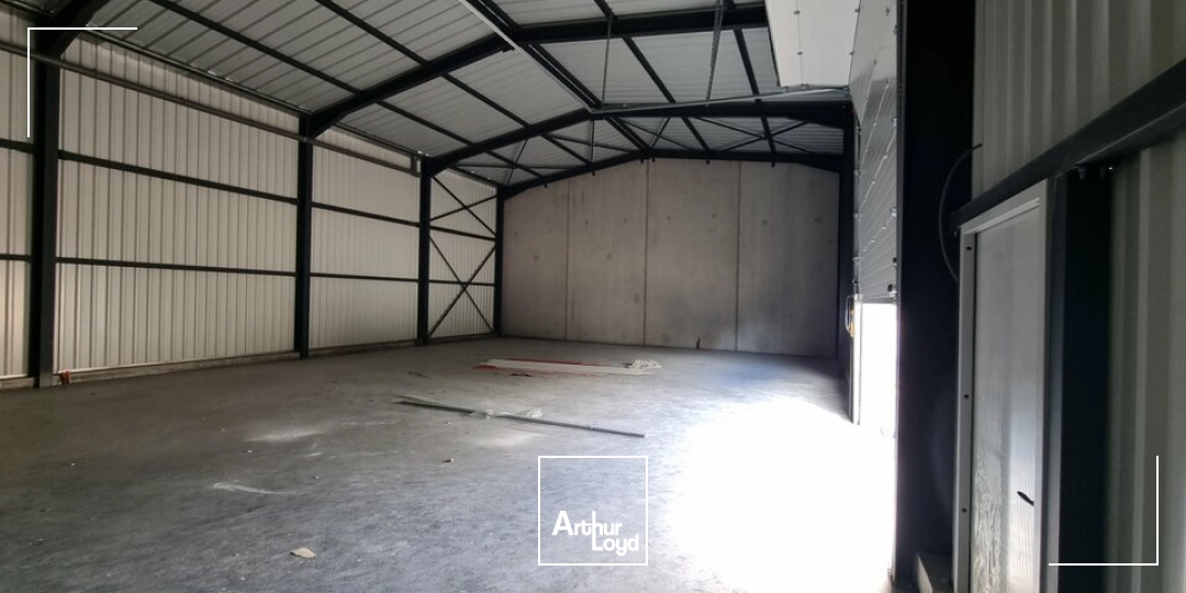Locaux d'activité & Entrepôts - Location - SAINT BENOIT - 86280 - 270-540 - 7905924