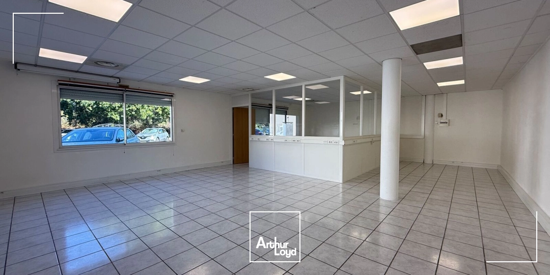 Bureaux - Location - BASSE GOULAINE - 44115 - 38-333 - 7906284