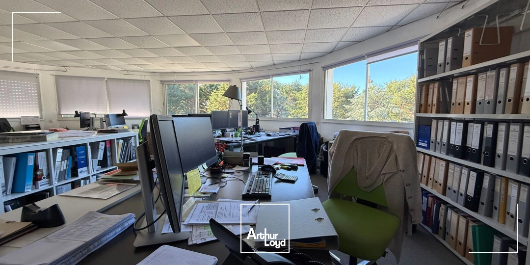 Bureaux - Location - BASSE GOULAINE - 44115 - 38-333 - 7906286