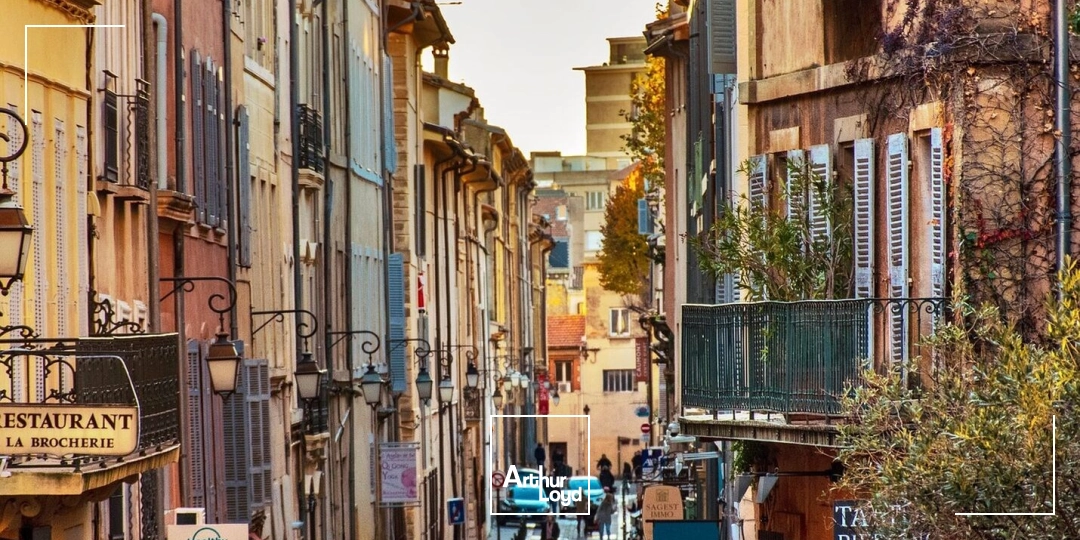 Locaux commerciaux - Cession - AIX EN PROVENCE - 13100 - 70-70 - 7907127