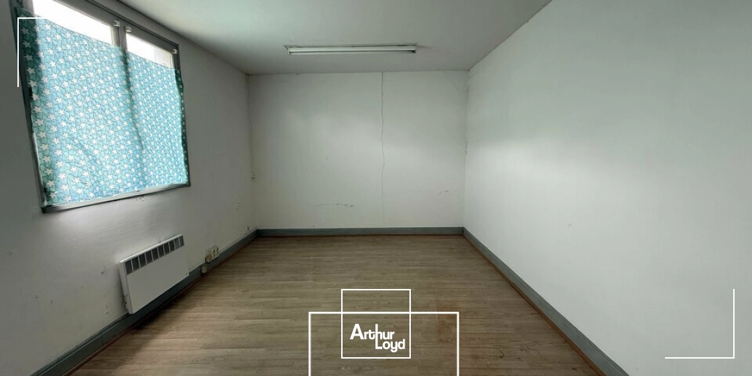 Locaux d'activité & Entrepôts - Vente - TERRASSON-LAVILLEDIEU - 24120 - 3800-3800 - 7909944