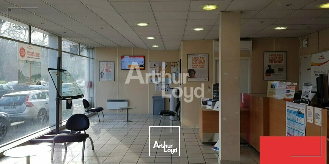 Locaux d'activité & Entrepôts - Location - POITIERS - 86000 - 525-525 - 7911800