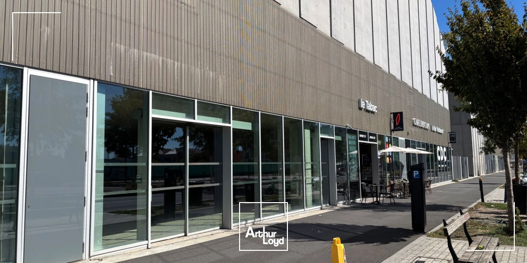 Locaux commerciaux - Location - BORDEAUX - 33300 - 221.2-983.3 - 7911930